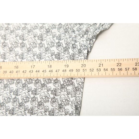 Robert Graham Shirt Mens Small White Gray Skulls AOP Flip Cuff - Picture 8 of 11